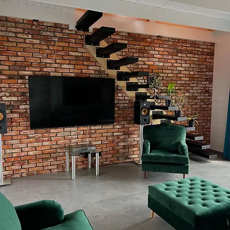 Apartment Dom Na Wynajem Srem 54