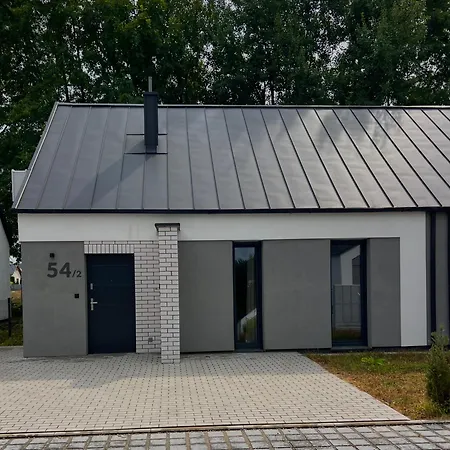 Apartment Dom Na Wynajem Srem 54 *